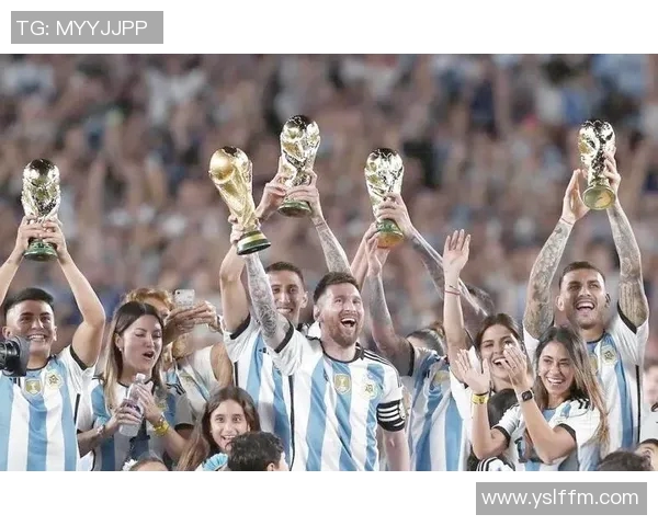 乌克兰籍足球明星的辉煌历程与对国家的深厚情感 乌克兰籍足球明星的辉煌历程与对国家的深厚情感