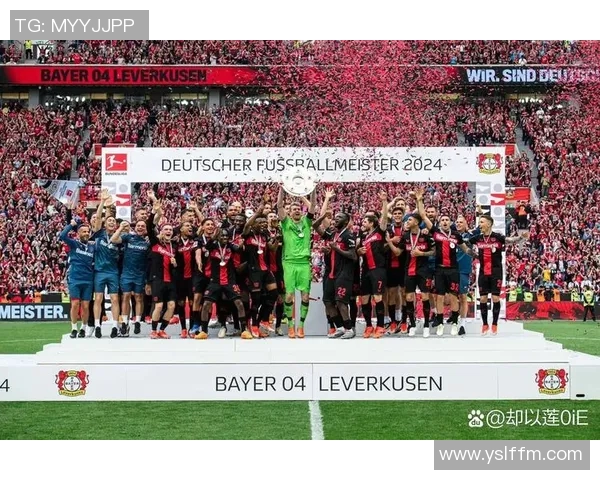 头发倒梳的足球明星如何在赛场上展现独特魅力与风格 头发倒梳的足球明星如何在赛场上展现独特魅力与风格