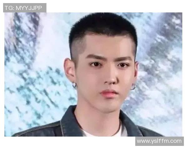 足球明星留毛寸发型的时尚潮流与个性魅力解析 足球明星留毛寸发型的时尚潮流与个性魅力解析