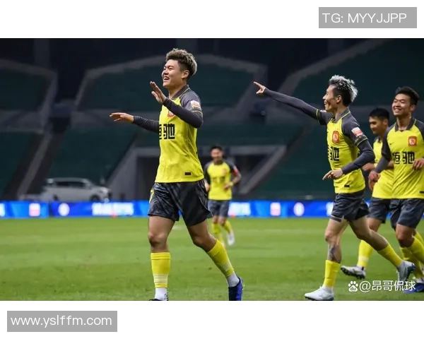 邯郸足球明星加盟中国联赛引发球迷热议与期待