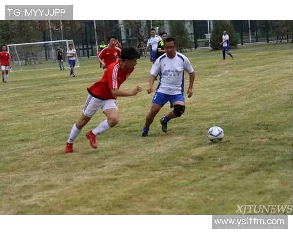 魅力四射的男足球明星盘点他们的颜值与球技双全的风采 魅力四射的男足球明星盘点他们的颜值与球技双全的风采